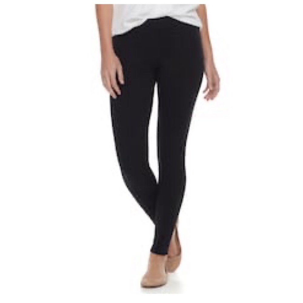 Roz & Ali Black Pull-On Legging Pant
